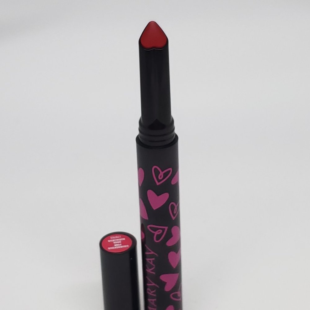 Courageous Pink Heart-Shaped Lipstick - Limited Edition Mary Kay